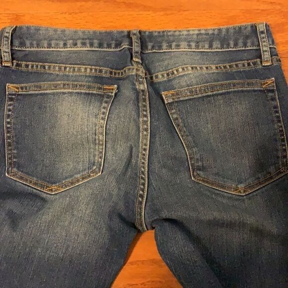 Gap jeans 27R  - Picture 2 of 6